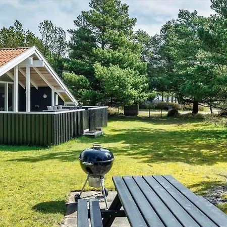 Ve437-vejers-strand-kraemmervej-25 *